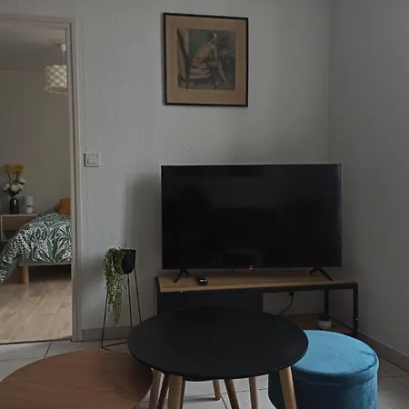 Faubourg De La Cueille - Aux Portes Du Futuroscope