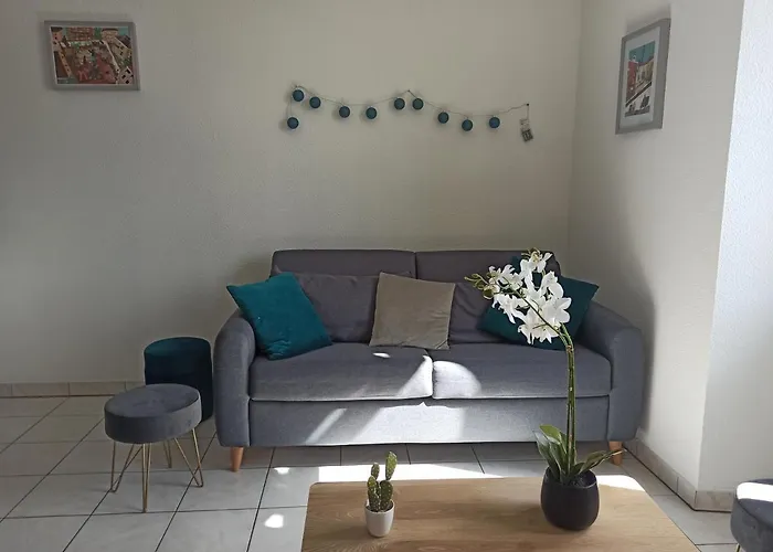 Faubourg De La Cueille - Aux Portes Du Futuroscope *